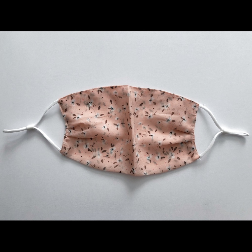 ❗️❗️SOLD❗️❗️WASHABLE AND REUSABLE FACE MASK